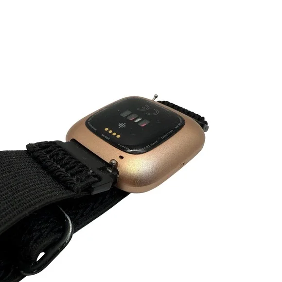 Fitbit Versa Smartwatch Rose Gold Aluminum Black Woven Band + Charger - Picture 10 of 12